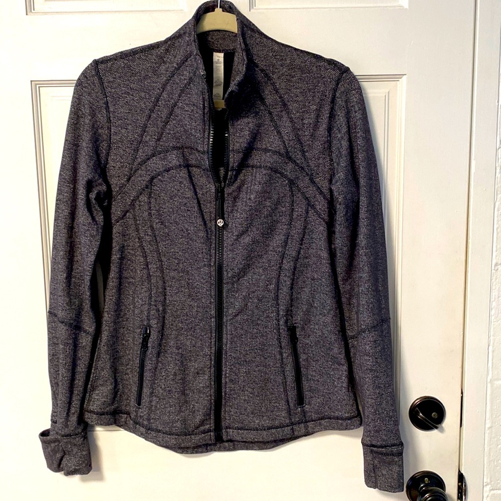 EUC Lululemon Define Jacket (Size 12)